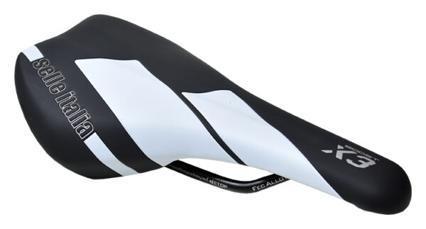 sedlo SELLE ITALIA X3 BOOST černo-bílý