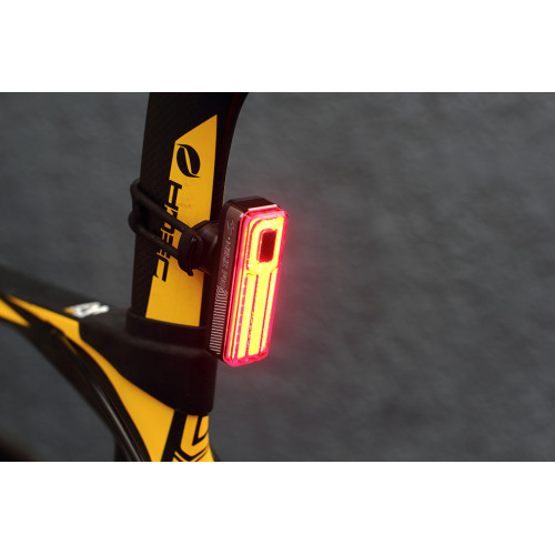 světlo zadní MOON HELIX PRO - Image 5